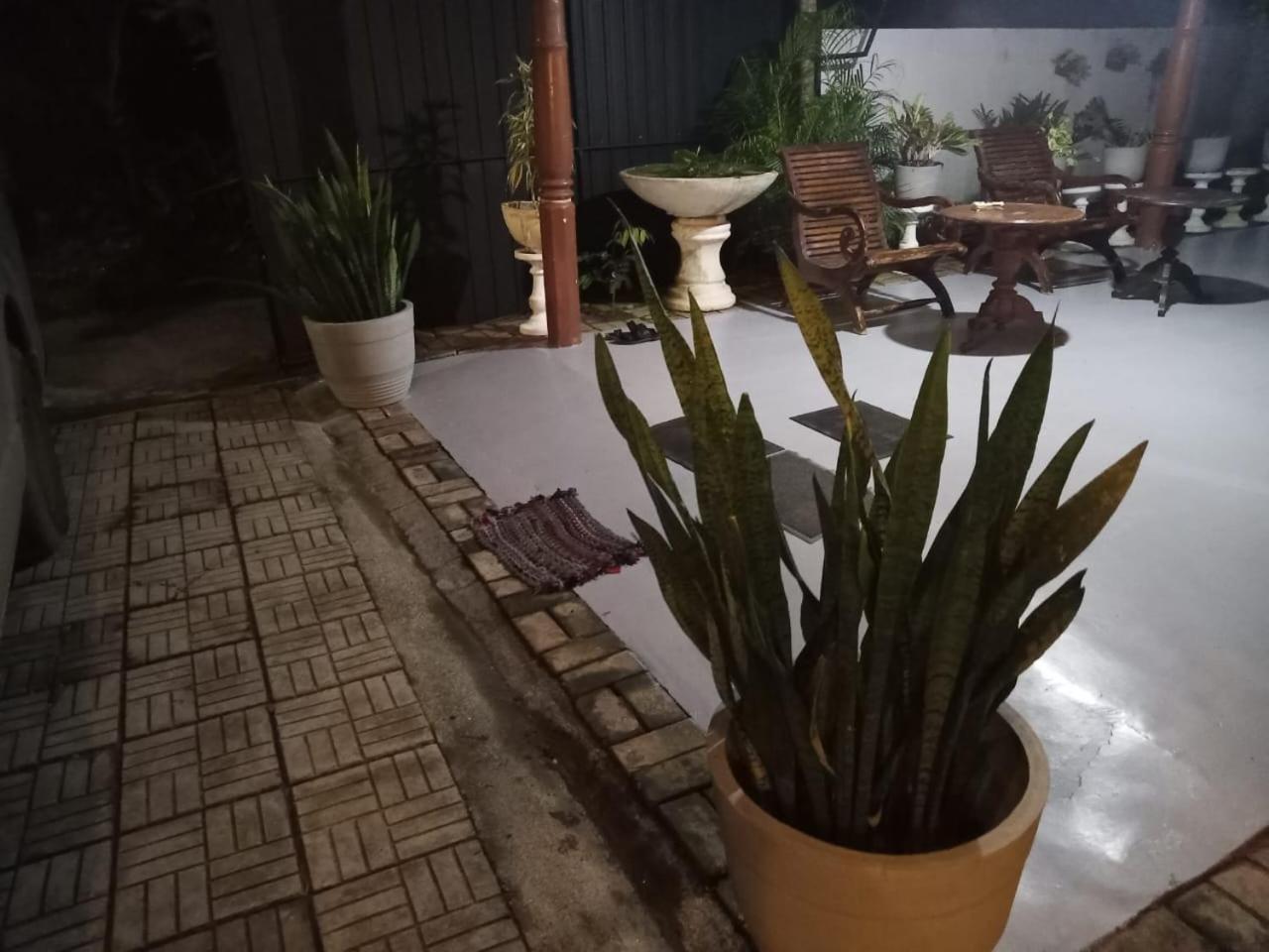 Little Villa Guest House Ахангама Номер фото